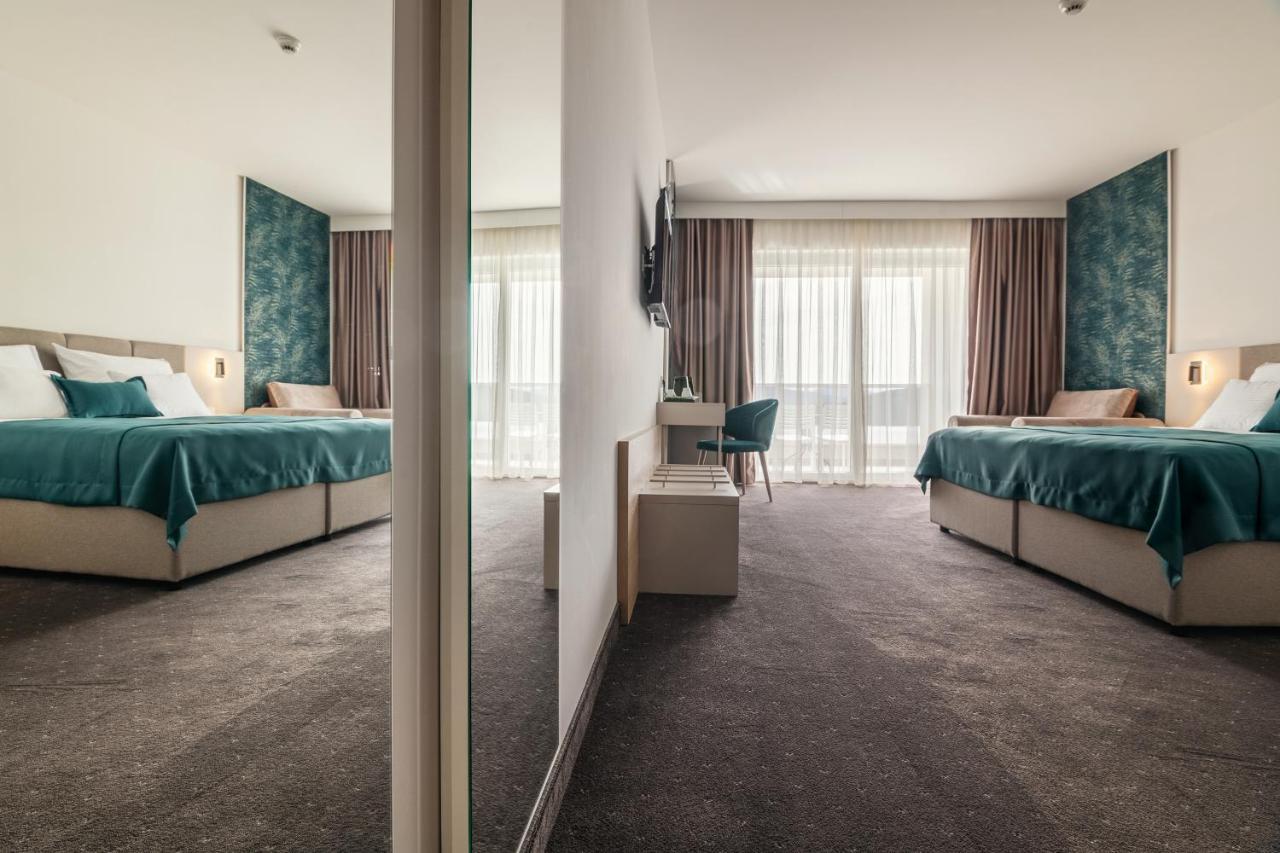 Chambre Double ou Lits Jumeaux Supérieure - Vue sur Mer