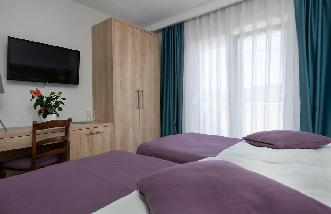 Hotel Porat-1